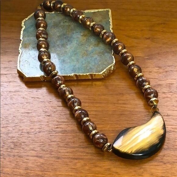 Vintage Jewelry - Vintage Statement Necklace